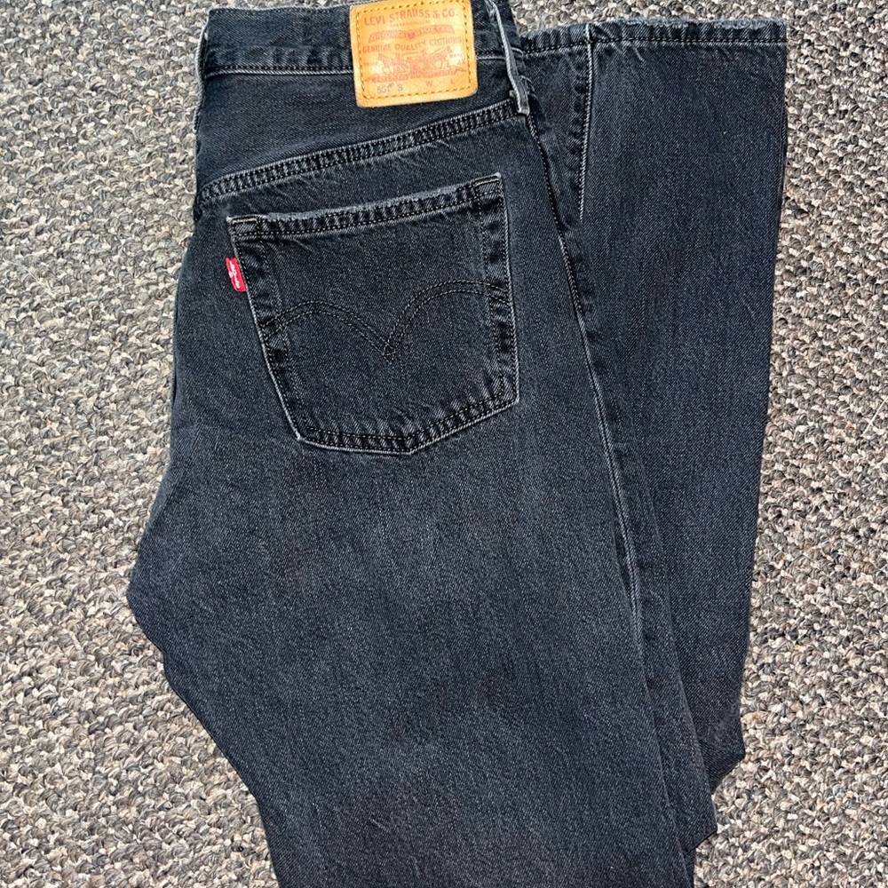 Black Levi’s Jeans